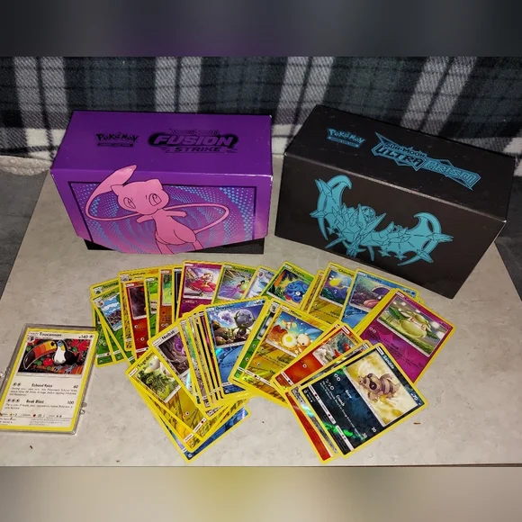 POKÉMON 75 POPULAR, DESIRABLE & VALUABLE HOLOFOIL& REVERSE HOLOFOIL & RARE CARDS